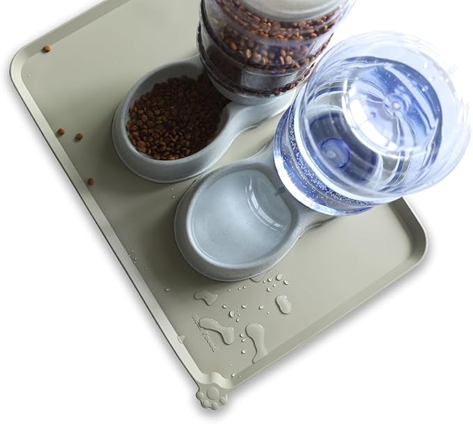 Hoki Found Large Silicone Pet Food Mats Tray