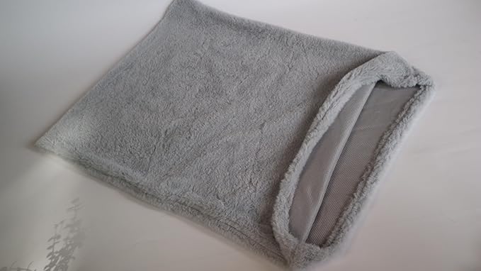 Generic Premium Grey Faux Fur Cat Hammock