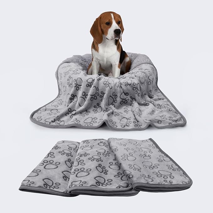 Luciphia 1 Pack 3 Blankets Fluffy Premium Fleece Pet Blanket Flannel Paw Printed Throw for Dog Cat Grey Paw Large(41"x31" 3)