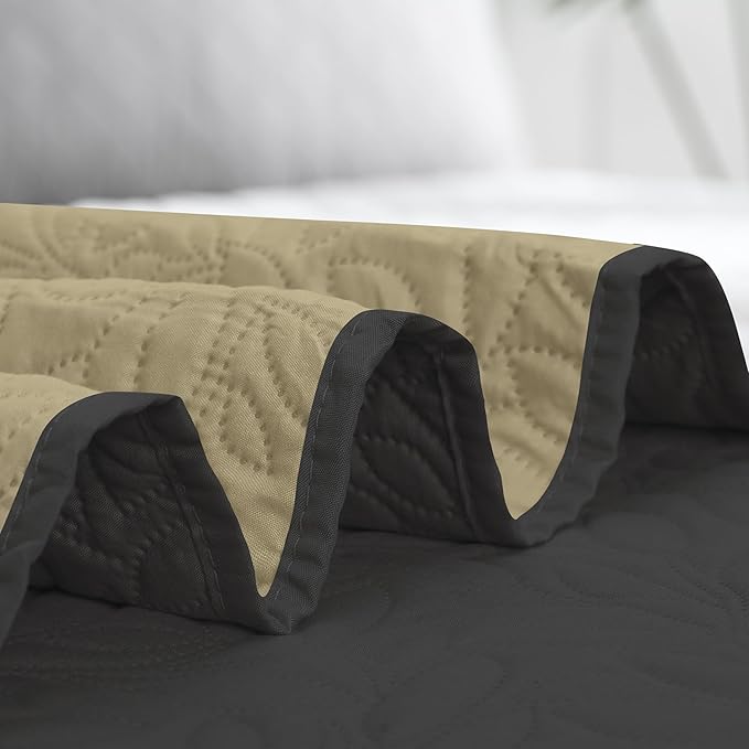 Easy-Going Waterproof Dog Bed Cover Reversible Leak Proof Pet Blanket Replacement Mat for Furniture Washable Couch Cover Sofa Cover for Dogs Cat(68x86 Inch