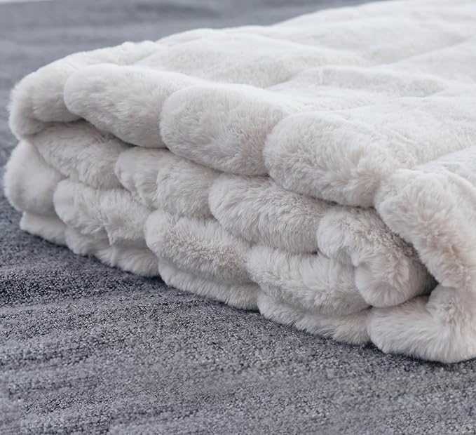 MONSTERA Waterproof Dog Blanket 50" x 60"