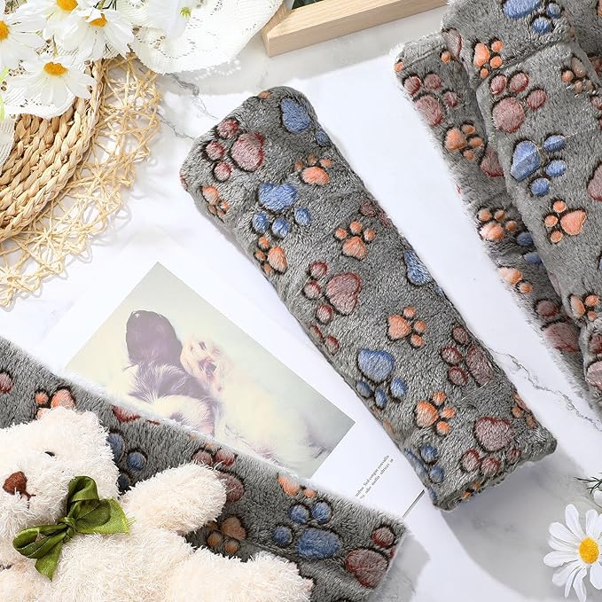 4 Pack Ultra Soft Dog Cat Bed Mat with Cute Prints Reversible Fleece Dog Crate Kennel Pad Cozy Washable Thickened Hamster Guinea Pig Bed Pet Bed Mat for Small Animals (Gray 21 x 14 Inches)