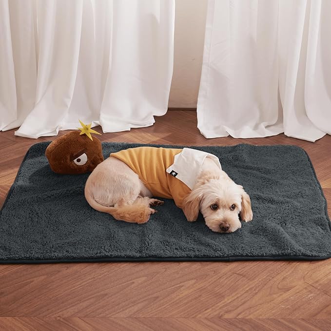 NICETOWN Dog Bed Covers Dog Pet Pads Puppy Pads Washable Mats for Dog Couch Protection Super Soft Pet Bed Covers Reversible Sherpa Fleece Blanket for Large Dog 50" x 60", Grey