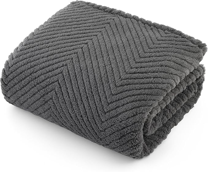 Bedsure Dog Blanket for Small Dogs Washable 300GSM Coral 25x35IN