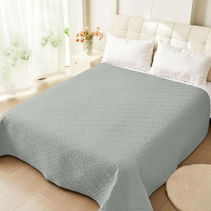 hyha Waterproof Dog Blanket (82x82 Inch,