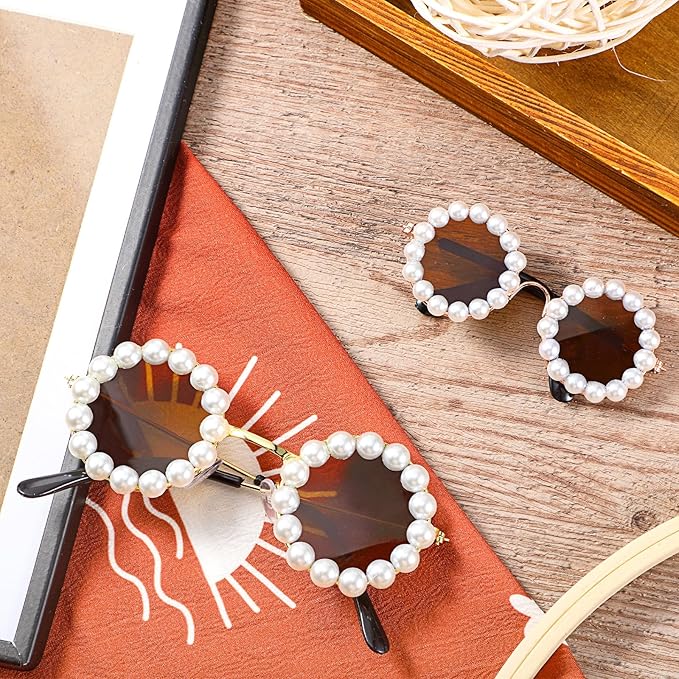 Dog Sunglasses Retro Pet Glasses Doll Glasses Classic Round Dog Glasses Metal Cat Puppy Eye Wear Hippie Costumes for Cats and Dogs