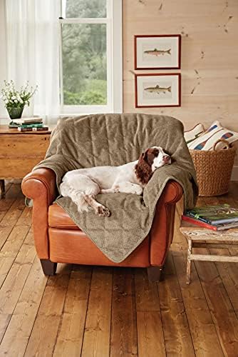Orvis Grip-Tight Quilted Throw Dog Blanket