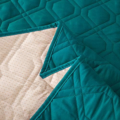 RBSC Home Waterproof Blanket Dog Bed Cover Non Slip Large Sofa Cover Incontinence Mattress Protectors for Pets Dog Cat (6882KQL)