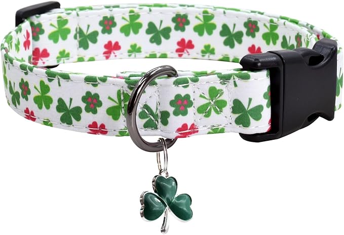 Clover Patterns Dog Collar with Accessories