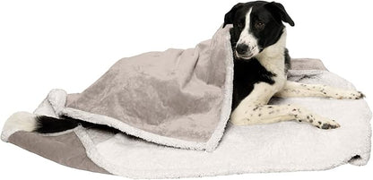 Furhaven Waterproof & Self-Warming Throw Blanket for Dogs & Indoor Cats