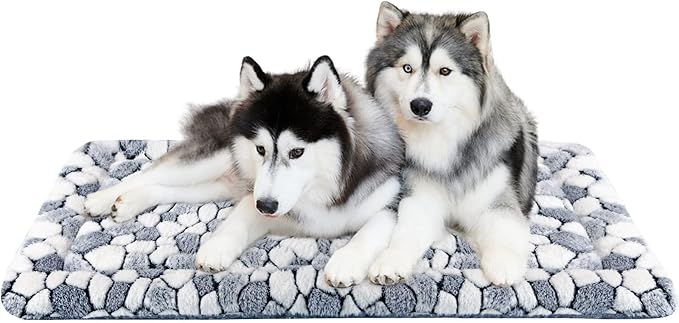 VANKEAN Stylish Dog Crate Pad Bed Mat Reversible (Cool & Warm)