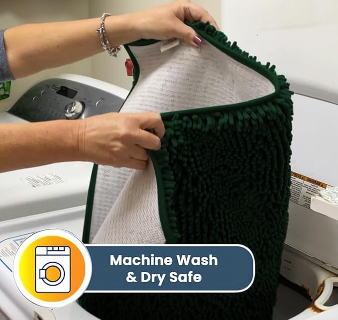 Muddy Mat® AS-SEEN-ON-TV Highly Absorbent Microfiber Dog Door Mat and Pet Rug 28"X18"