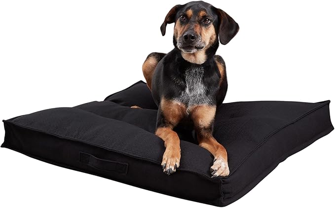 Happy Hounds Milo Square Tufted Pillow Dog Bed (32" x 32")
