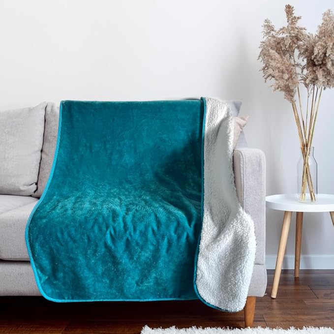 Bucephalus Waterproof Dog Blanket 50"×60")