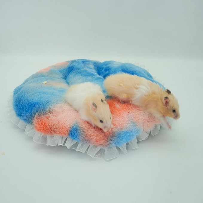 Cozy Small Animal Mat - Soft and Durable Bed for Hamsters, Guinea Pigs, Rabbits, and Small Pets(M)