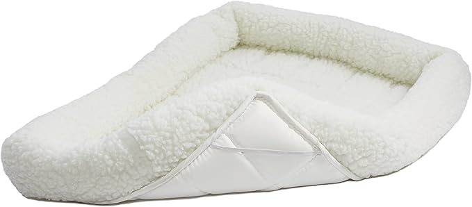 MidWest Homes for Pets Dog Bed 18L-Inch White Fleece Dog Bed or Cat Bed w/ Comfortable Bolster | Ideal for "Toy" Dog Breeds & Fits an 18-Inch Dog Crate | Easy Maintenance Machine Wash & Dry