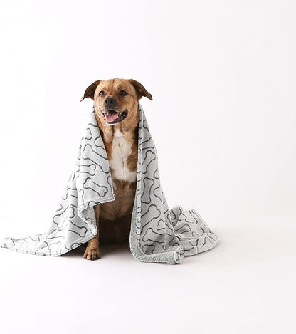 Bone Dry Embossed Bone Print Pet Blanket 36x48, Hunter