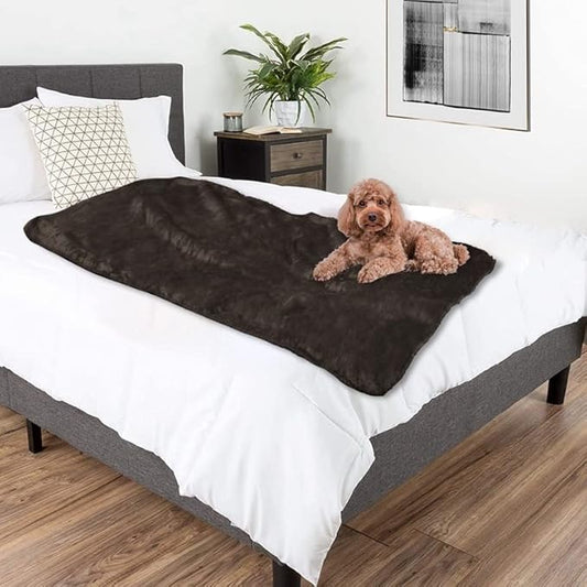 Premium Waterproof Fleece Dog, Puppy or Kitty Blanket. Soft and Warm Pet Throw for Puppies, Dogs & Cats.