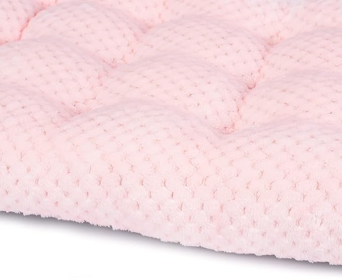 WONDER MIRACLE Fuzzy Deluxe Pet Beds, Super Plush Dog or Cat Beds Ideal for Dog Crates, Machine Wash & Dryer Friendly (22" x 30", M-Baby Pink)