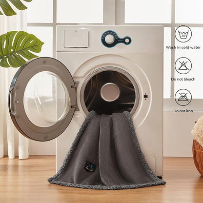 Luciphia Waterproof Blanket for Large Dogs Liquid Proof Medium（57" x 40"）