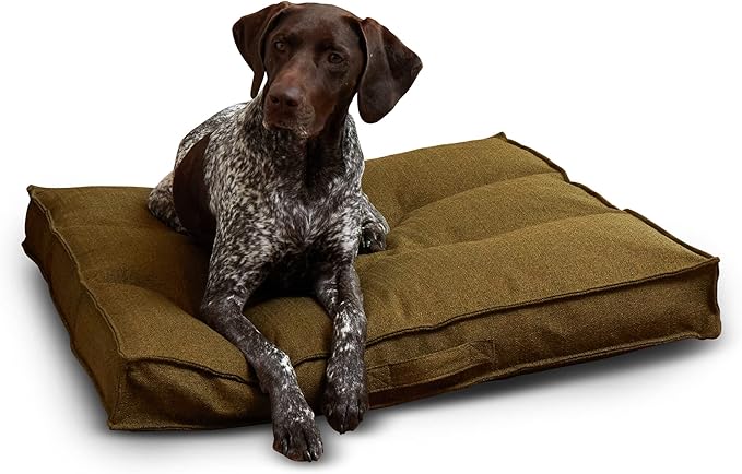 Happy Hounds Milo Square Tufted Pillow Dog Bed (32" x 32")