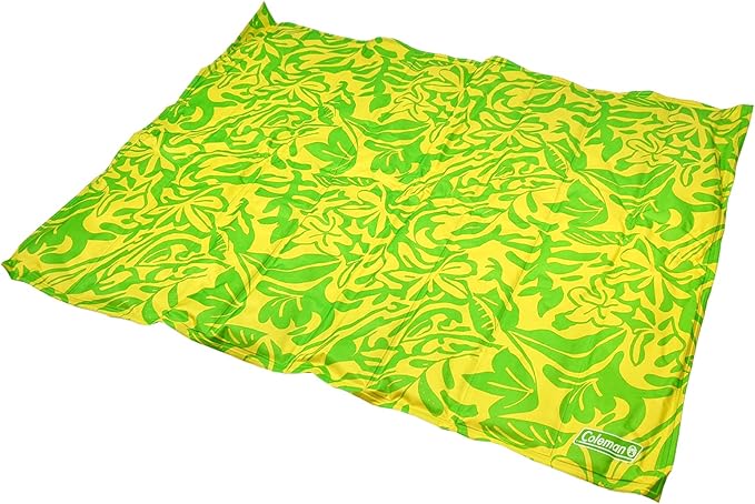 Coleman Medium Green Botanical Pattern Reversible Cooling Mat 24” x 30”