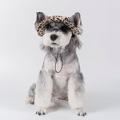 Pet hat with Ear Holes Sunscreen Baseball Cap Suitable for Small and Medium-Sized Dogs Outdoor Climbing hat in Summer Pet Products (Brown