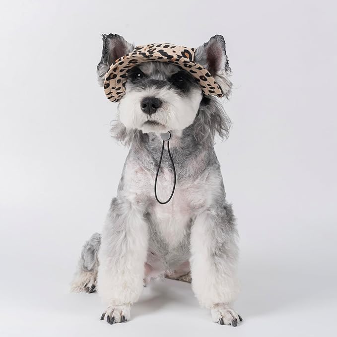 Pet hat with Ear Holes Sunscreen Baseball Cap Suitable for Small and Medium-Sized Dogs Outdoor Climbing hat in Summer Pet Products (Brown