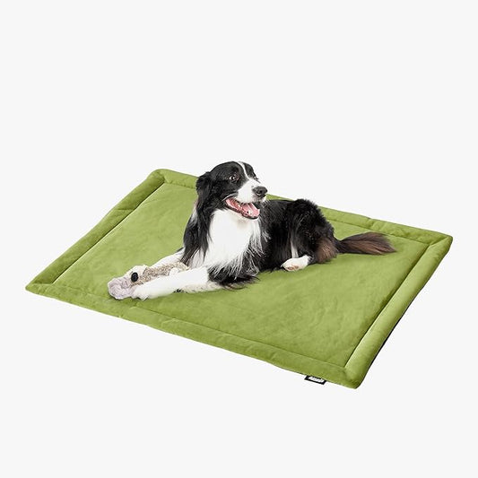 Allisandro Waterproof Dog Bed Kennel Pad Dog Sleeping Crate Mat with Non-Glue Filling and Non-Slip Silicone Bottom, Grass Green, 39 X 29.5 Inches