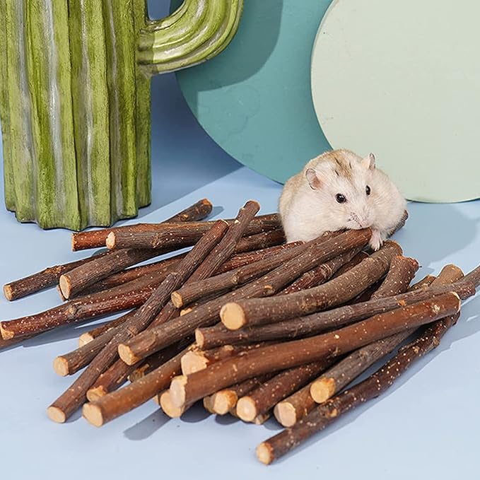 400g Sweet Bamboo Chew Toy for Rabbits Apple Wood Sticks for Hamster,Chew Treats for Hamster Chinchilla Guinea Pig Molar Treats Snack for Small Animals