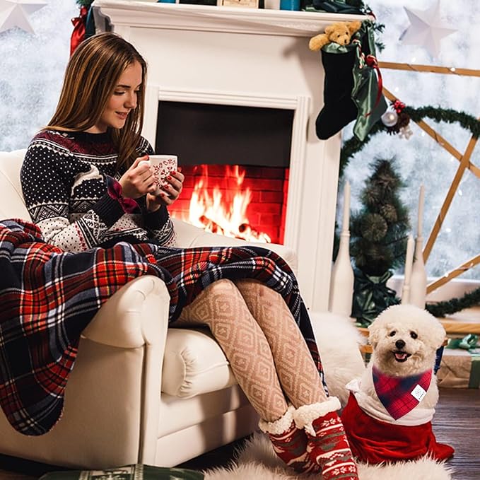 E-Clover Dog Bandanas Girl & Matching Scrunchie Set