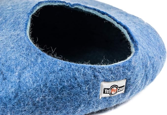 Yeti Pet Cave Pet Bed for Cats and Small Dogs, 100% New Zealand Wool, Blue