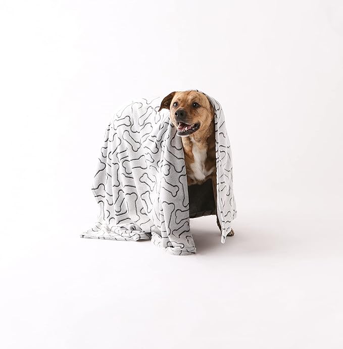 Bone Dry Embossed Bone Print Pet Blanket 36x48, Black