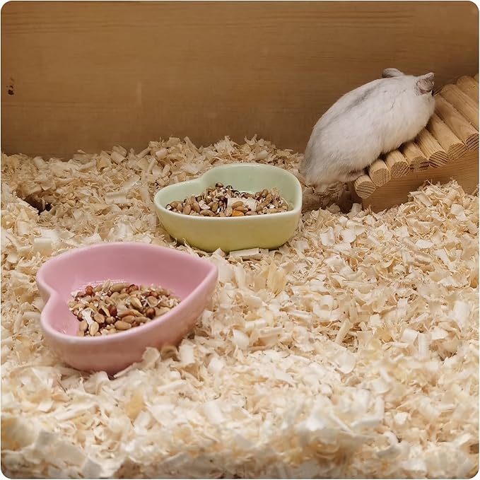 Ceramic Hamster Food Bowl, 1.2oz Durable Heart Hamster Water Dish for Hamsters/Birds/Snakes/Turtle, Easy to Wash and Prevent Tipping (Green, 1pcs)