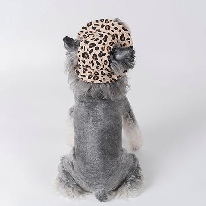 Pet hat with Ear Holes Sunscreen Baseball Cap Suitable for Small and Medium-Sized Dogs Outdoor Climbing hat in Summer Pet Products (Brown