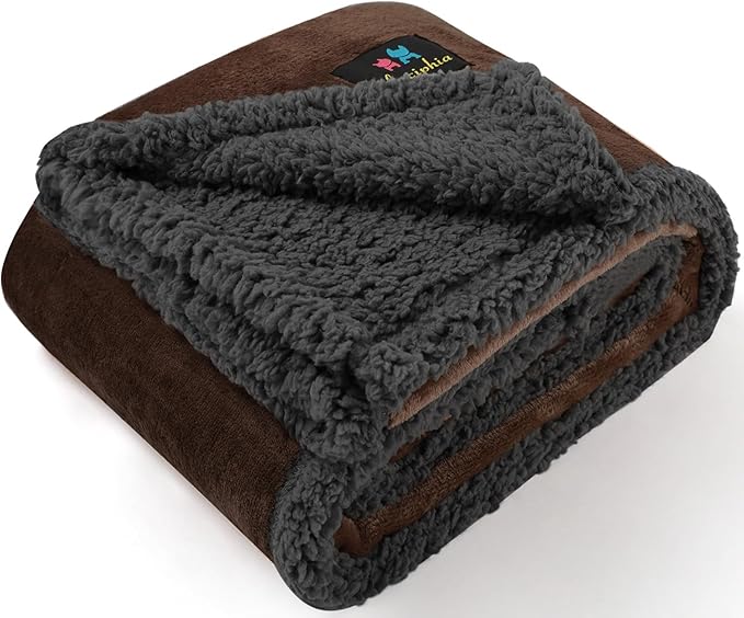 Luciphia Waterproof Blanket for Large Dogs Liquid Proof Large（65" x 57"）