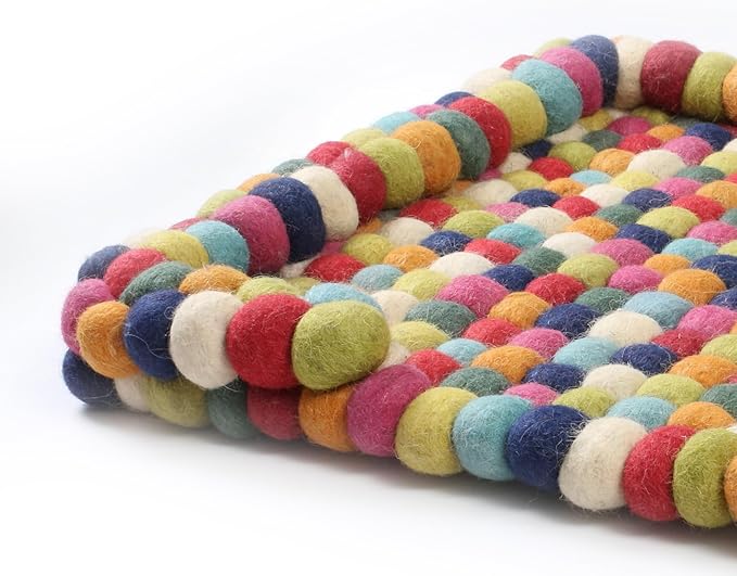 Felt Ball Dog Bed Fabric Pet Beds Luxury Cat Dog Bed Wool Bed for Cats Kittens