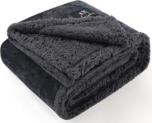 Luciphia Waterproof Blanket for Large Dogs Liquid Proof Large（65" x 57"）