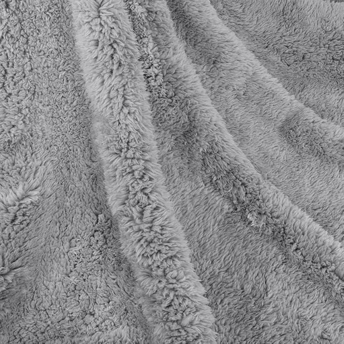 PetAmi Fluffy Waterproof Dog Blanket for Small Medium Dogs 24x32)