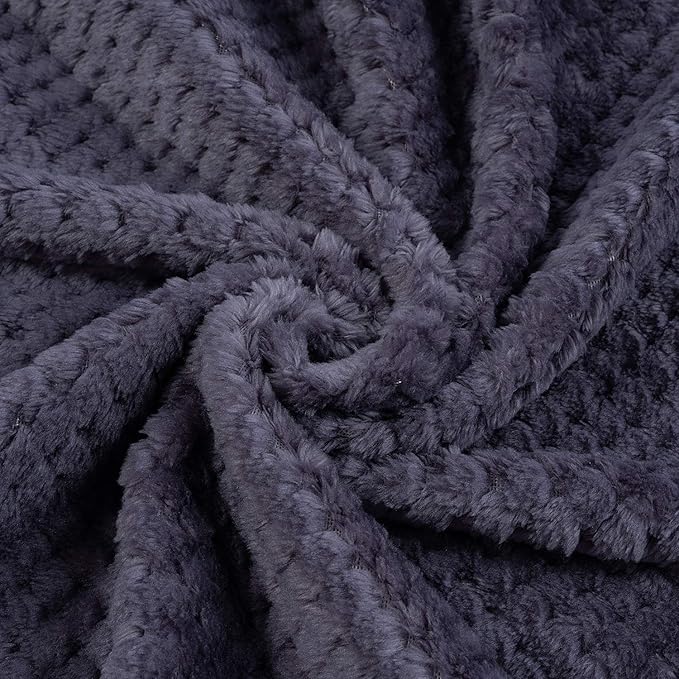 Dog Blanket or Cat Blanket or Pet Blanket (S/24" x 32", Purple)