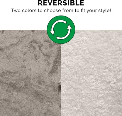 Furhaven Waterproof & Self-Warming Throw Blanket for Dogs & Indoor Cats