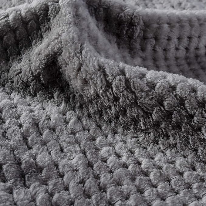 Dog Blanket or Cat Blanket or Pet Blanket (M/32" x 40", Grey)