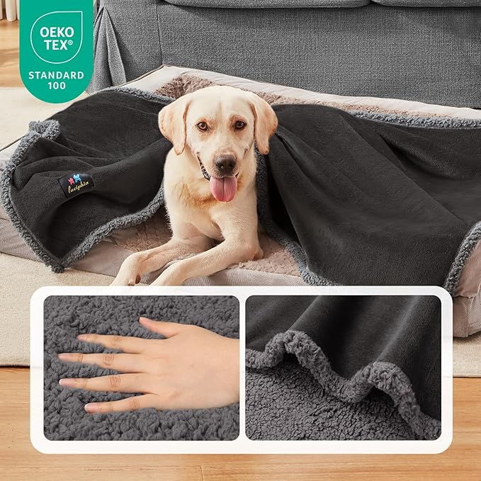 Luciphia Waterproof Blanket for Large Dogs Liquid Proof Medium（57" x 40"）