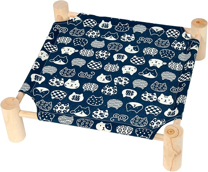 Patas Lague Pet Bed 19x19x5 inches, 20 lbs,