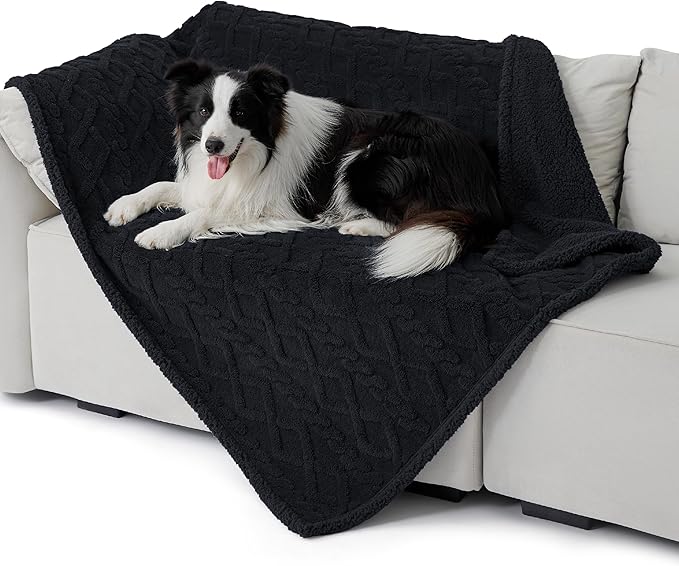 Bedsure Waterproof Dog Blankets for Large Dogs 40"x50", Black