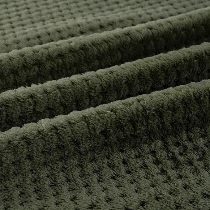 Dog Blanket or Cat Blanket or Pet Blanket (M/32" x 40", Dark