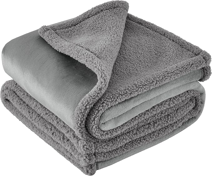 Lesure Waterproof Dog Blanket for Large Dogs 360GSM Wheat 200GSM Flannel 60x80