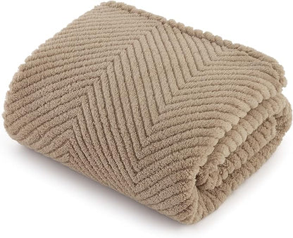 Bedsure Dog Blanket for Medium Dogs Washable 300GSM Coral 30x40IN