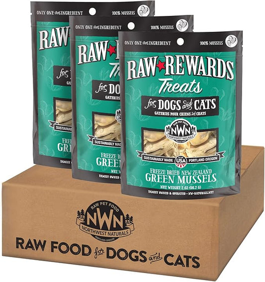 Northwest Naturals Raw Rewards Freeze-Dried Green Lipped Mussel Treats for Dogs and Cats - Bite-Sized Pieces - Healthy, 1 Ingredient, Human Grade, Natural - 2 Oz (Pack of 3) (Packaging May Vary)