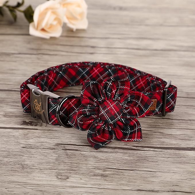 Elegant little tail Flower Dog Collar for Female or Male Dogs